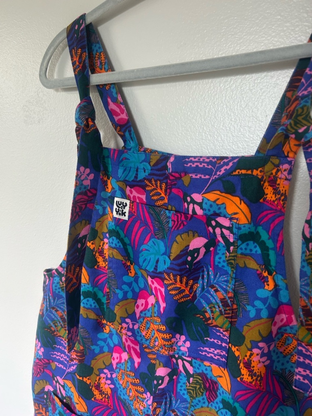 ✨NWT Lucy & Yak Original Dungarees in "Wild Expression" Print (10R) - Picture 5 of 12